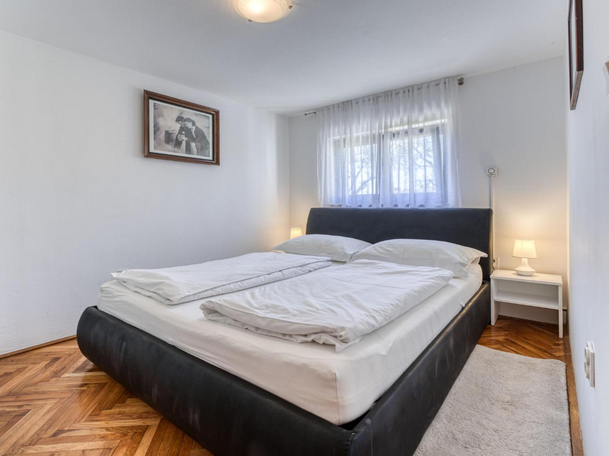 Apartment Albaneze Njivice Exterior foto