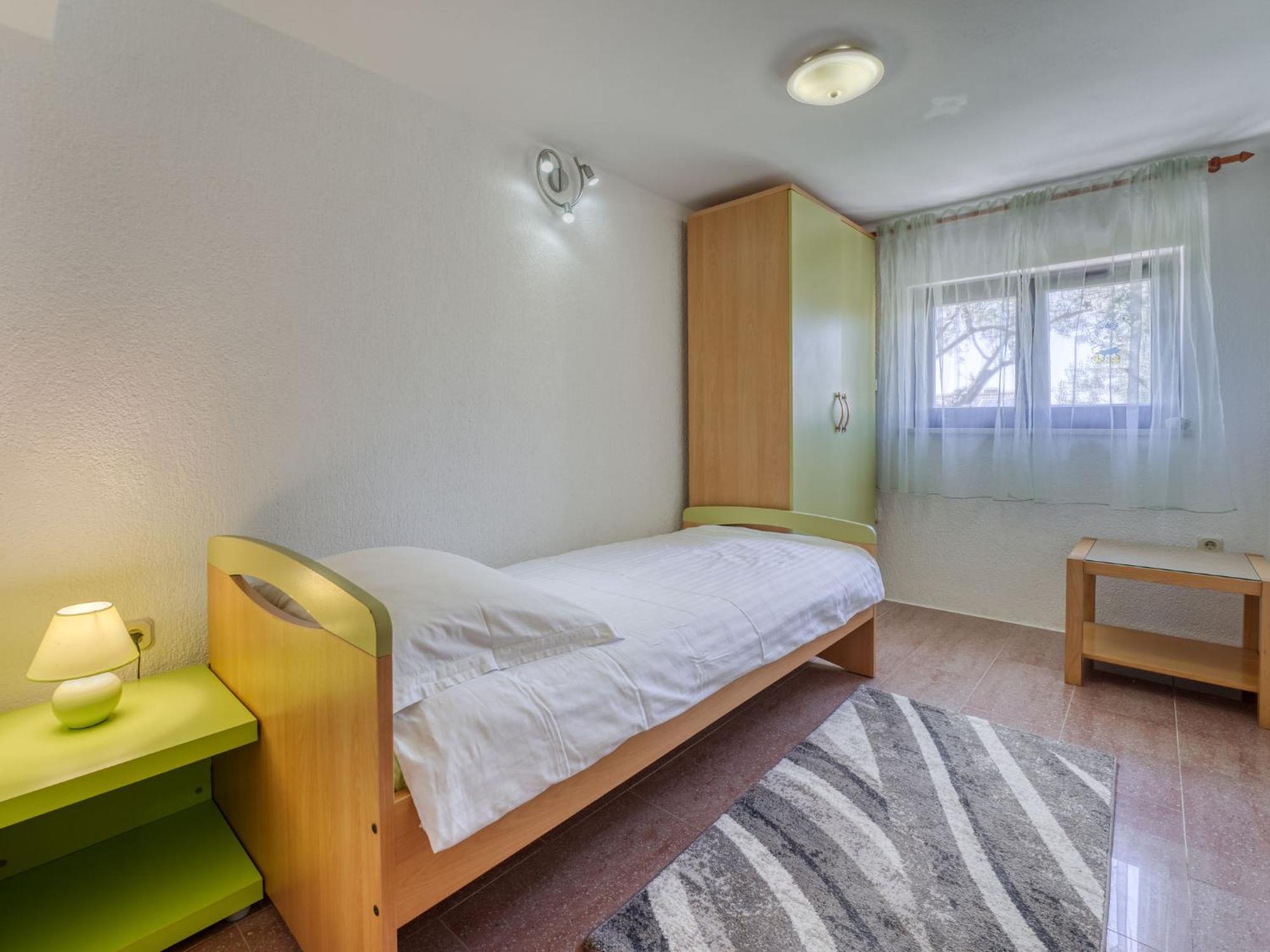 Apartment Albaneze Njivice Exterior foto